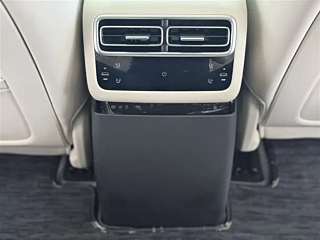 LI AUTO L6  2024 YEAR MAX 2024