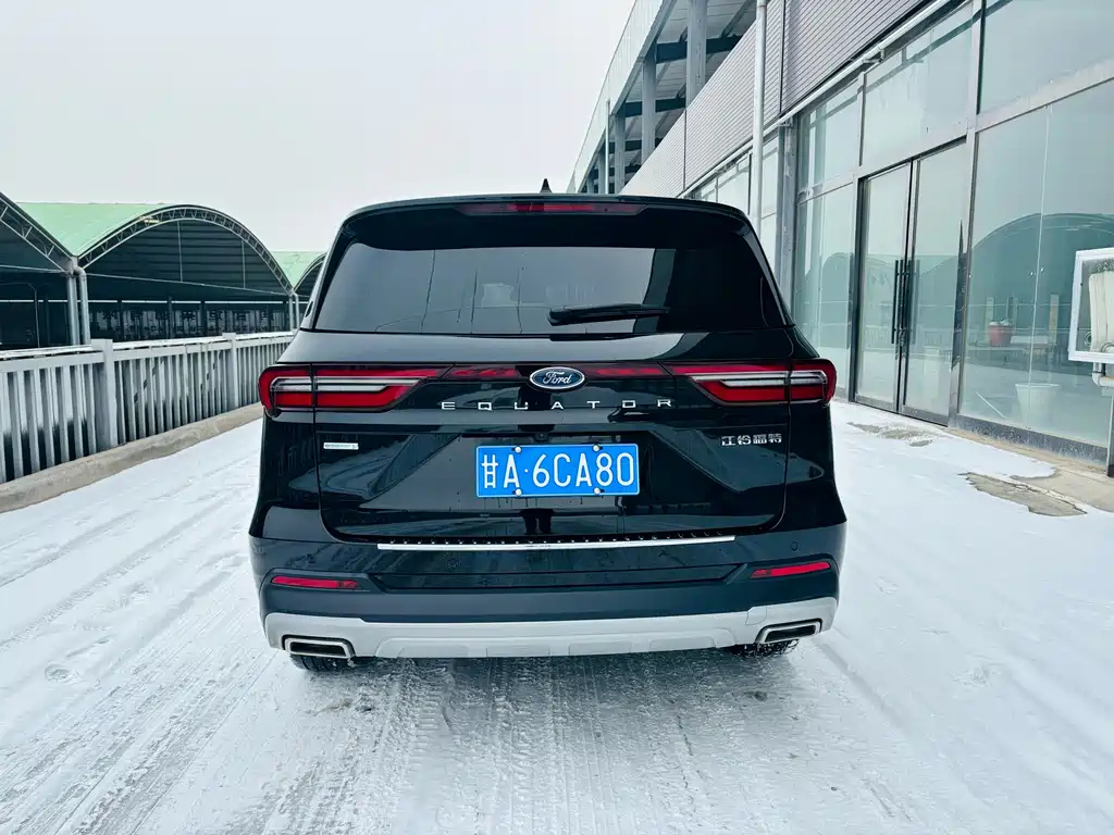 FORD EQUATOR 2023