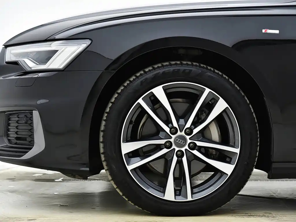 AUDI A6L 2021