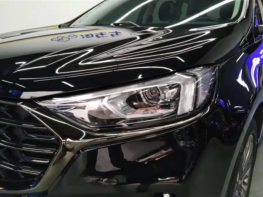 FORD EDGE 2021