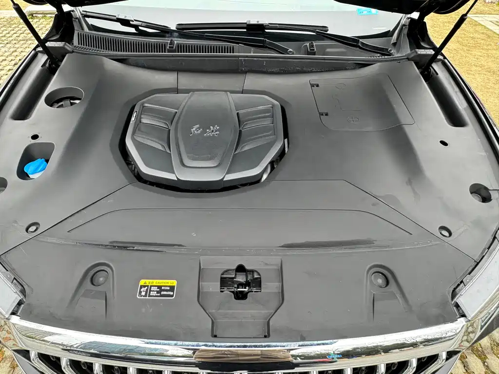 HONGQI HS5 2023