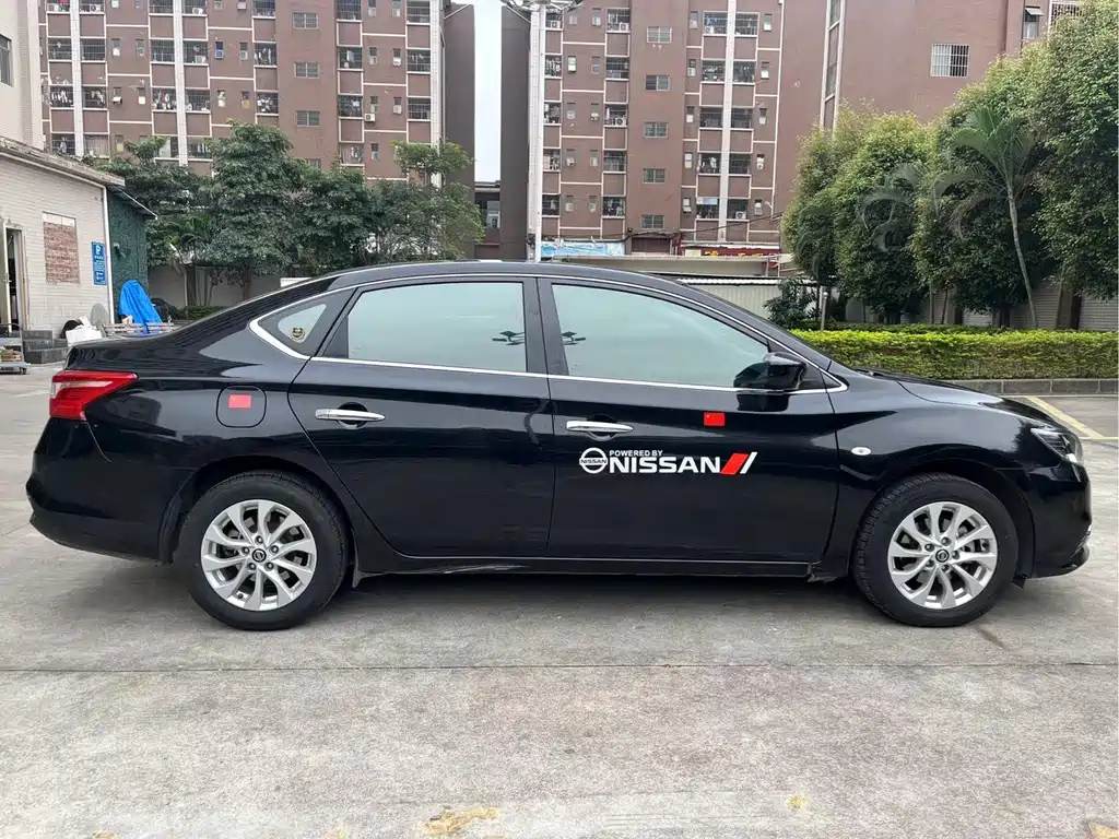 NISSAN SYLPHY 2021