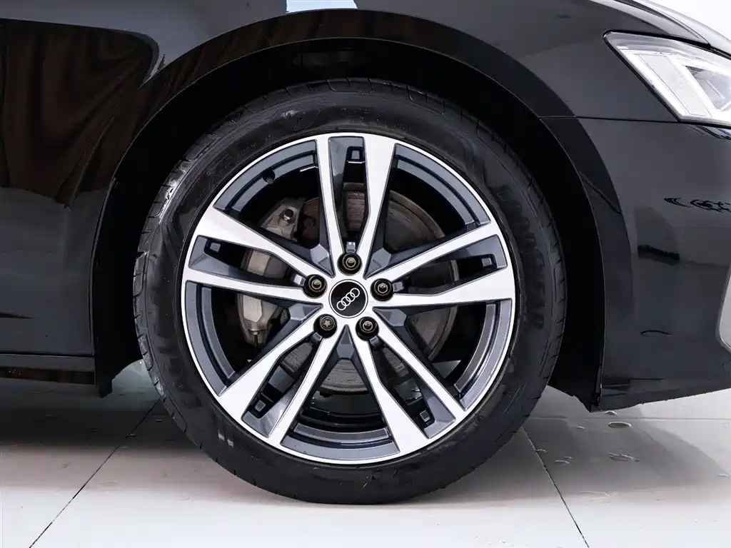 AUDI A6L 2022