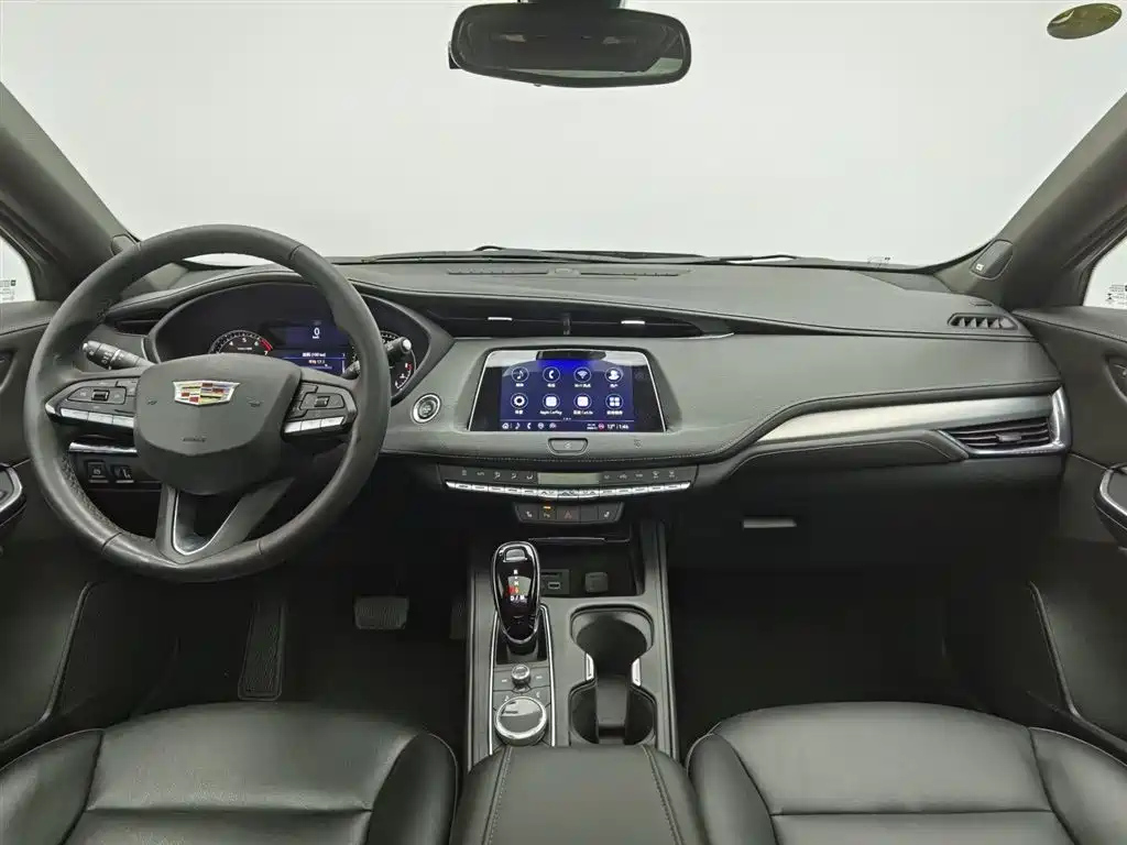 CADILLAC XT4 2021
