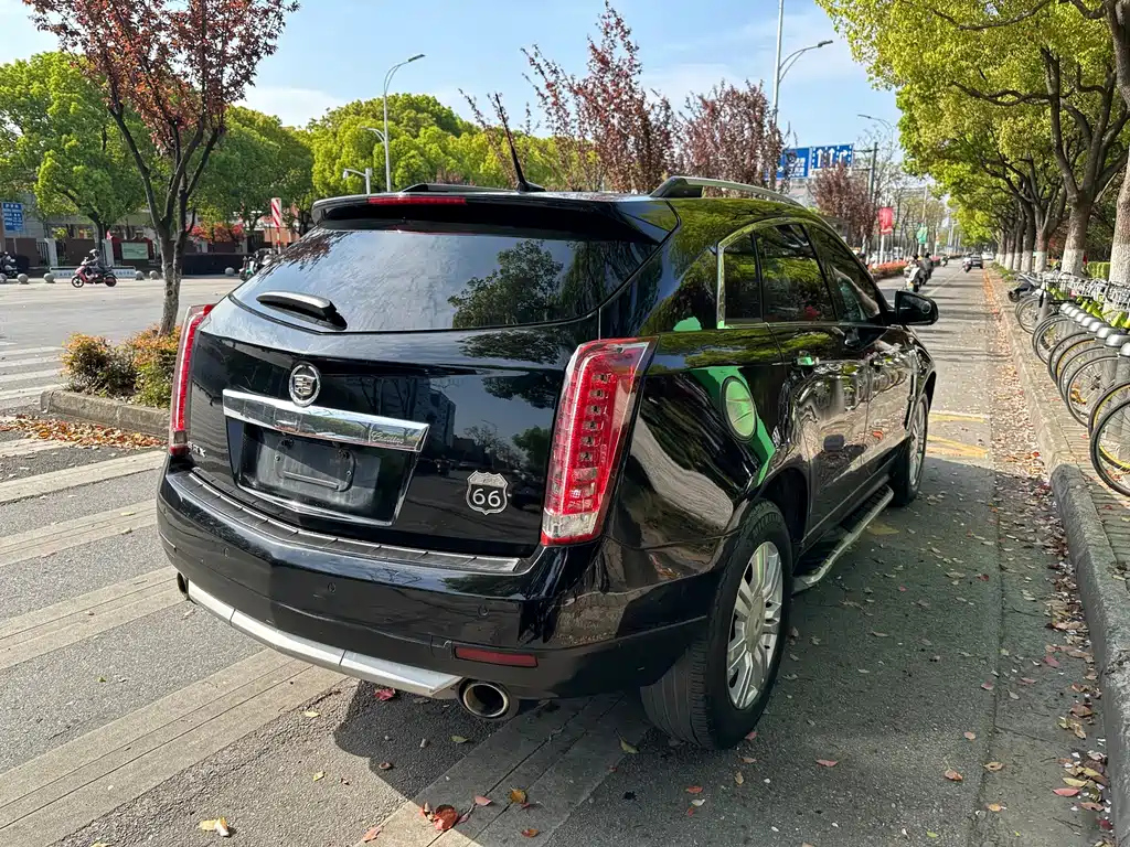 CADILLAC SRX 2012