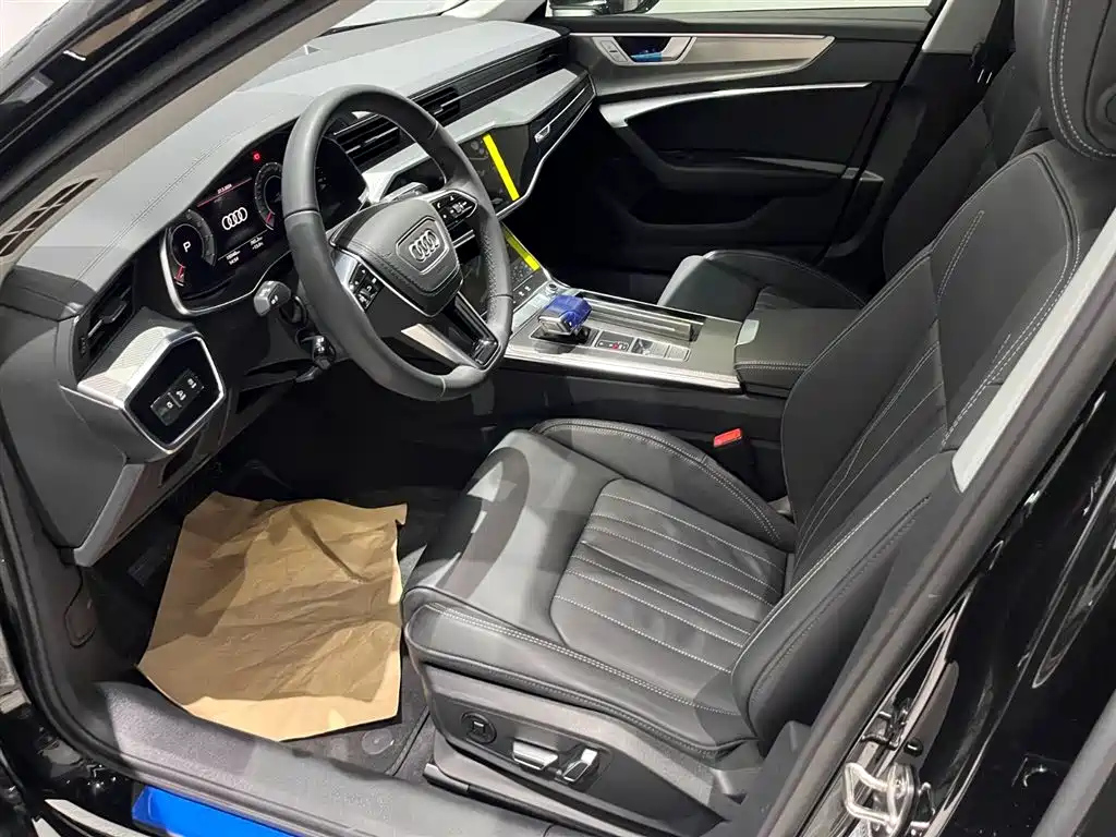 AUDI A6L 2023