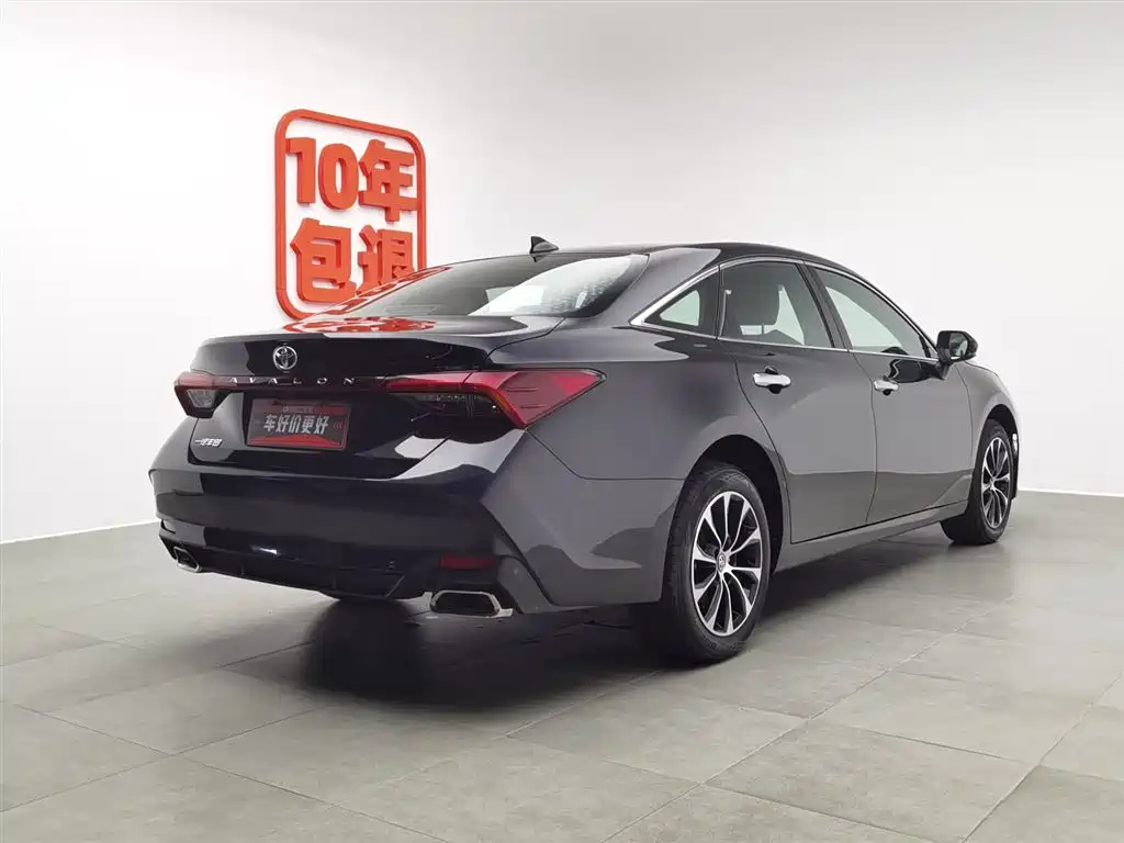 TOYOTA AVALON 2022