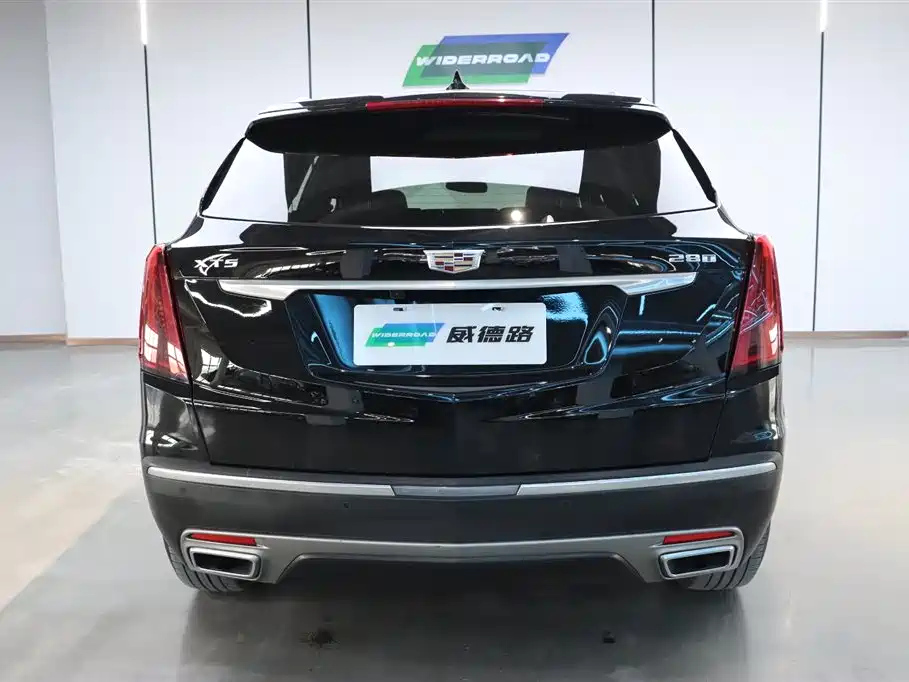 CADILLAC XT5 2023