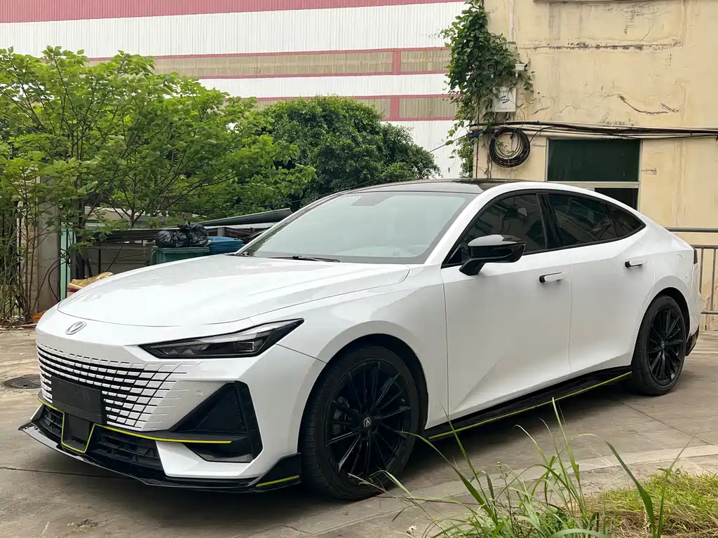 CHANGAN UNI-V 2022