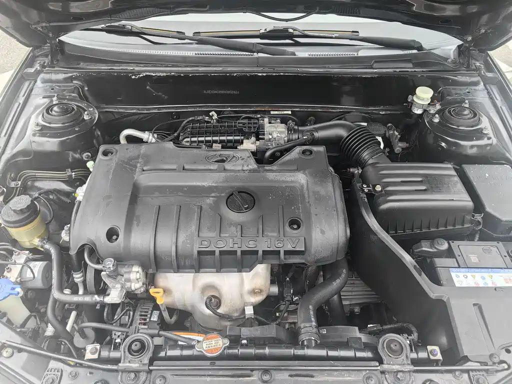 HYUNDAI ELANTRA 2011