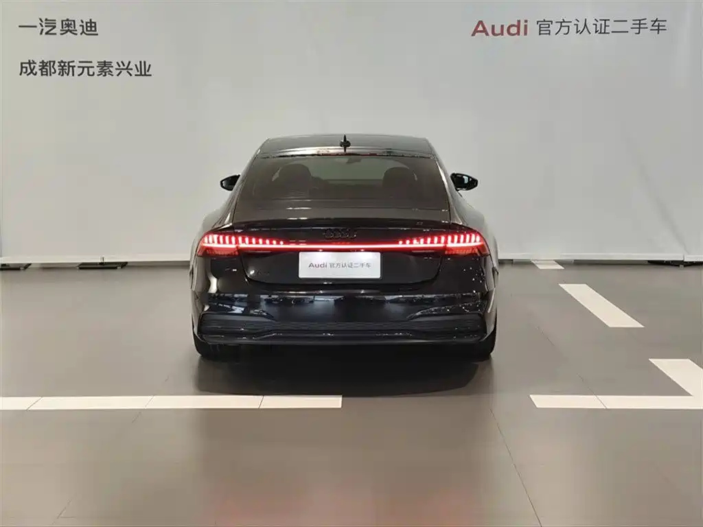 AUDI A7 2021