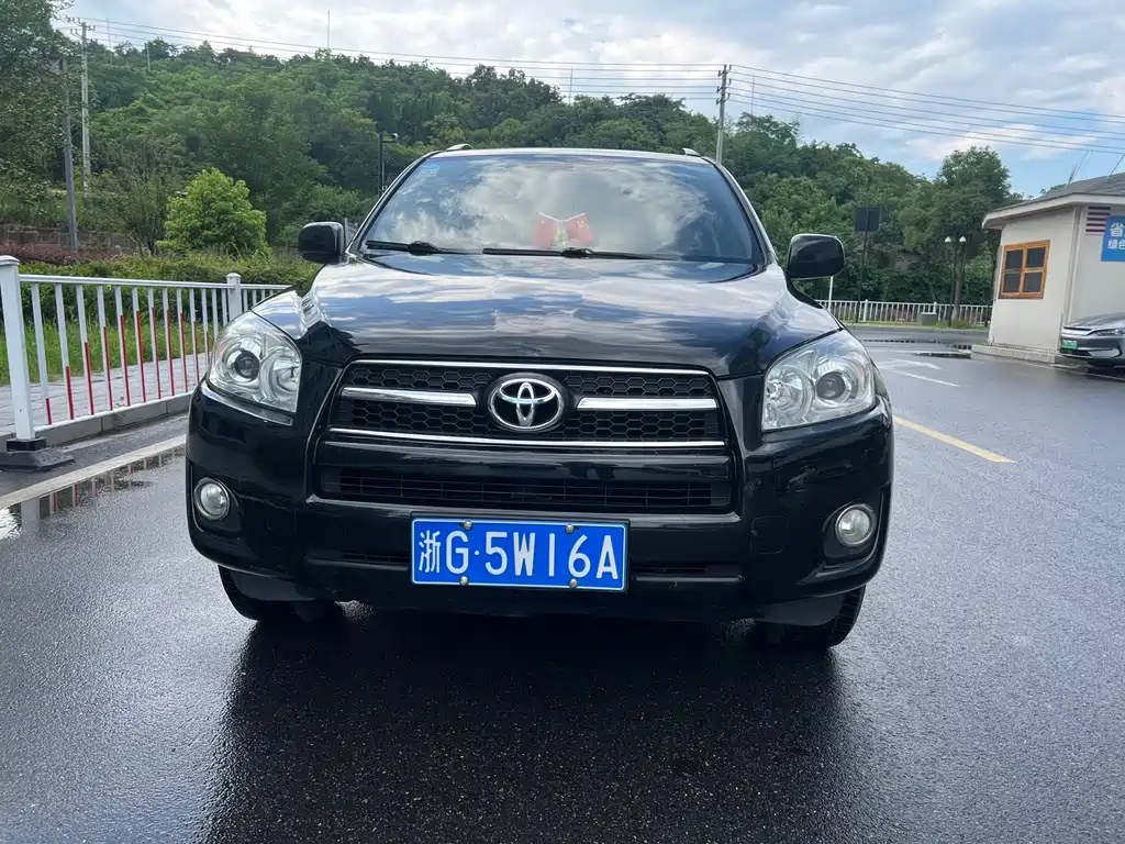 Аукционный лист TOYOTA RAV4 RONGFANG 2011