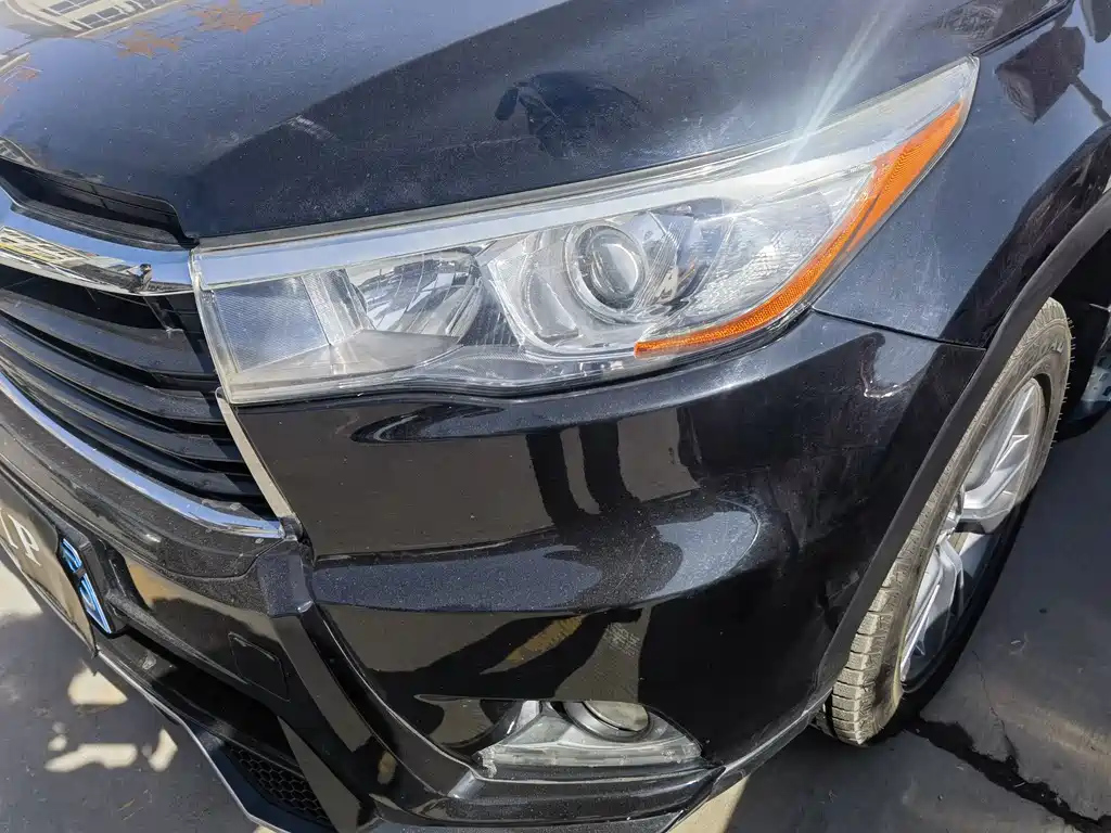 TOYOTA HIGHLANDER 2015