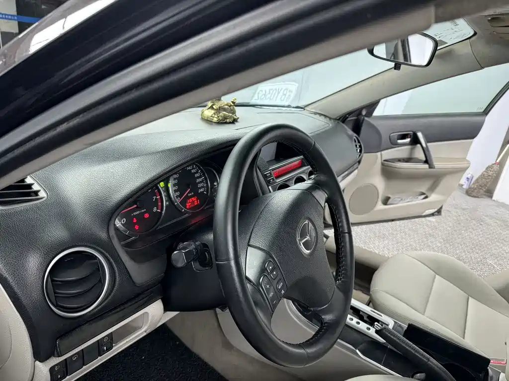 MAZDA 6 2012