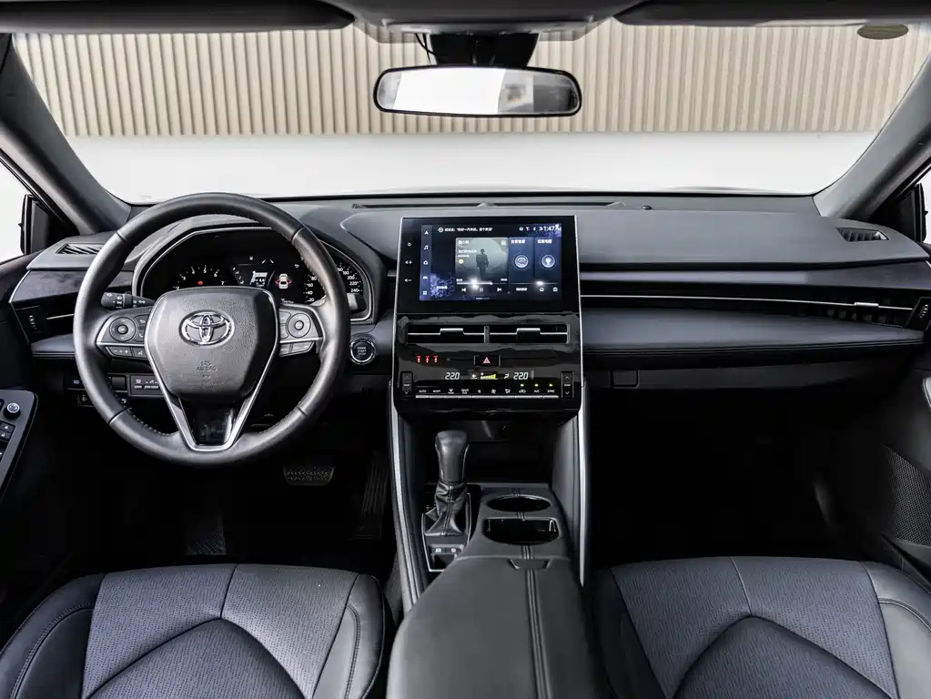 TOYOTA AVALON 2023