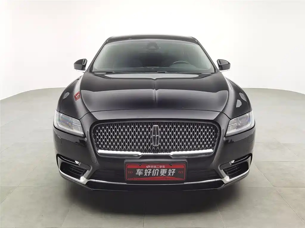 LINCOLN CONTINENTAL 2018