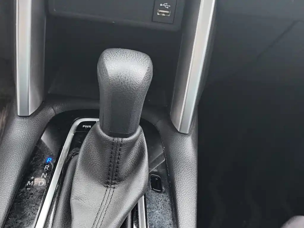 TOYOTA COROLLA CROSS 2023