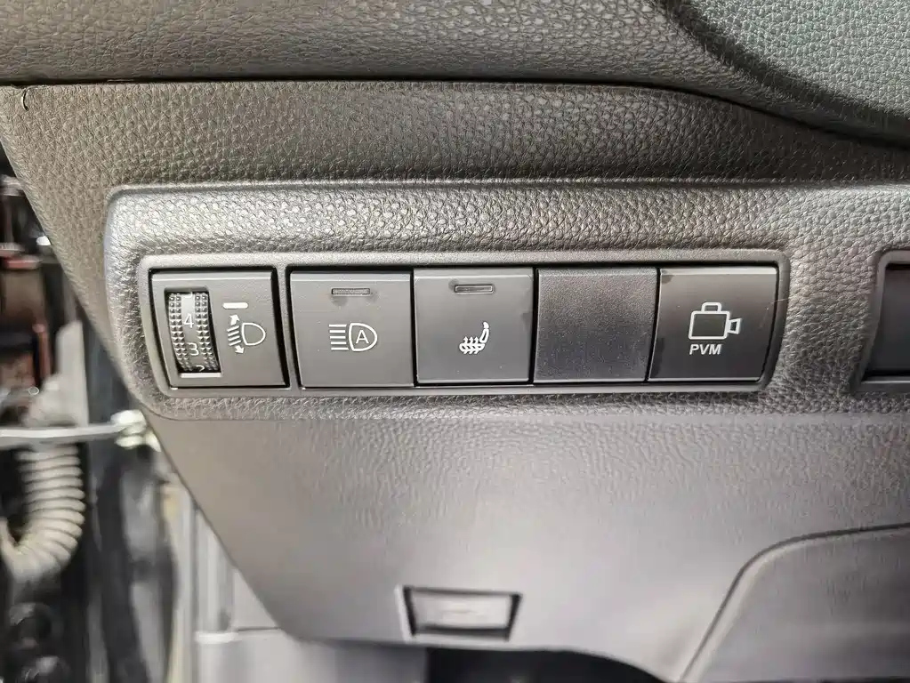 TOYOTA RALINK 2020