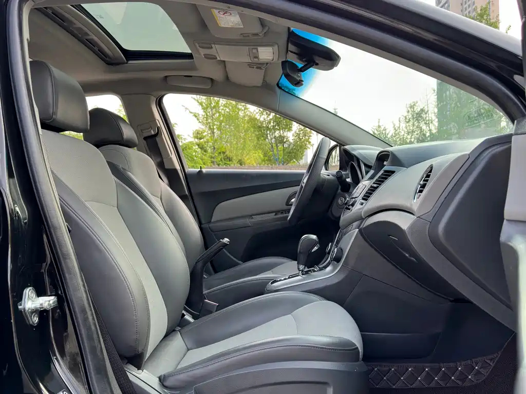 CHEVROLET CRUZE 2013