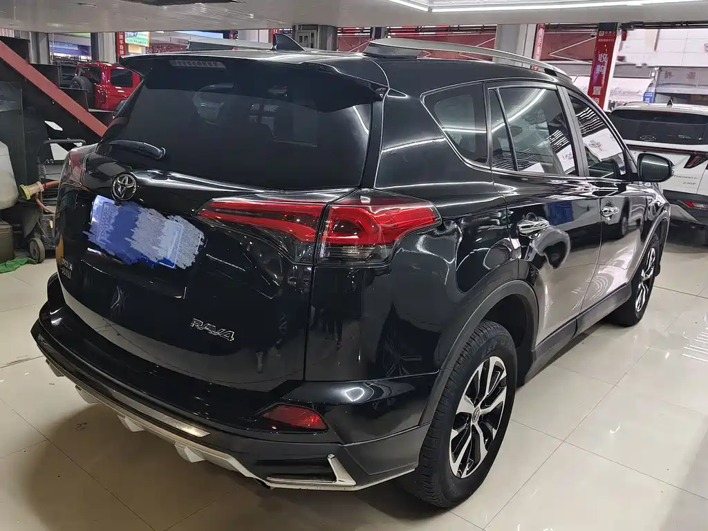 TOYOTA RAV4 RONGFANG 2018