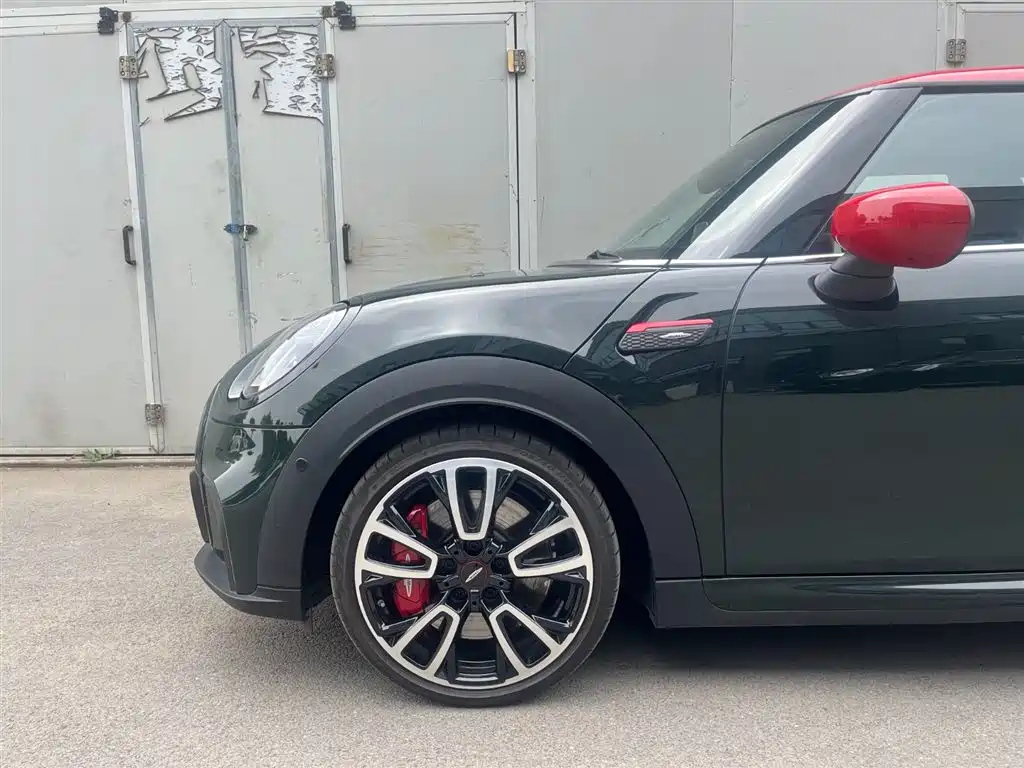 MINI JCW 2021