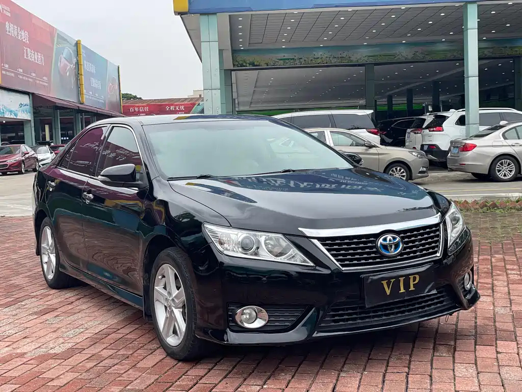 TOYOTA CAMRY 2012
