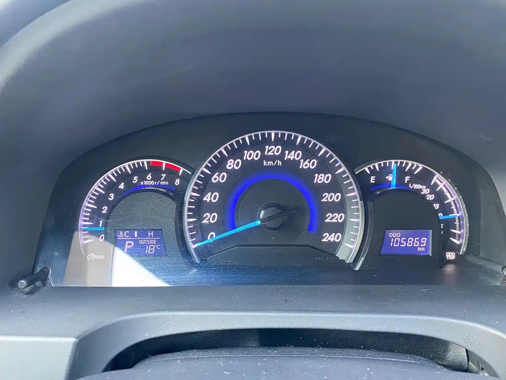 TOYOTA CAMRY 2014