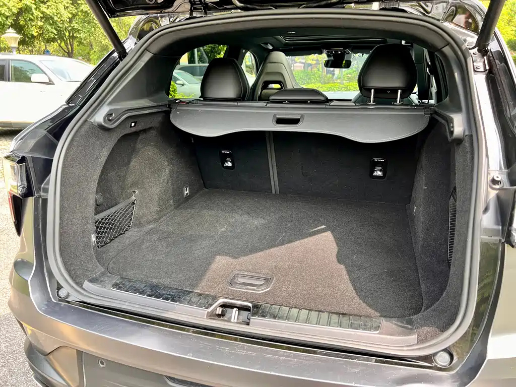 LYNK&CO 01 NEW ENERGY 2021