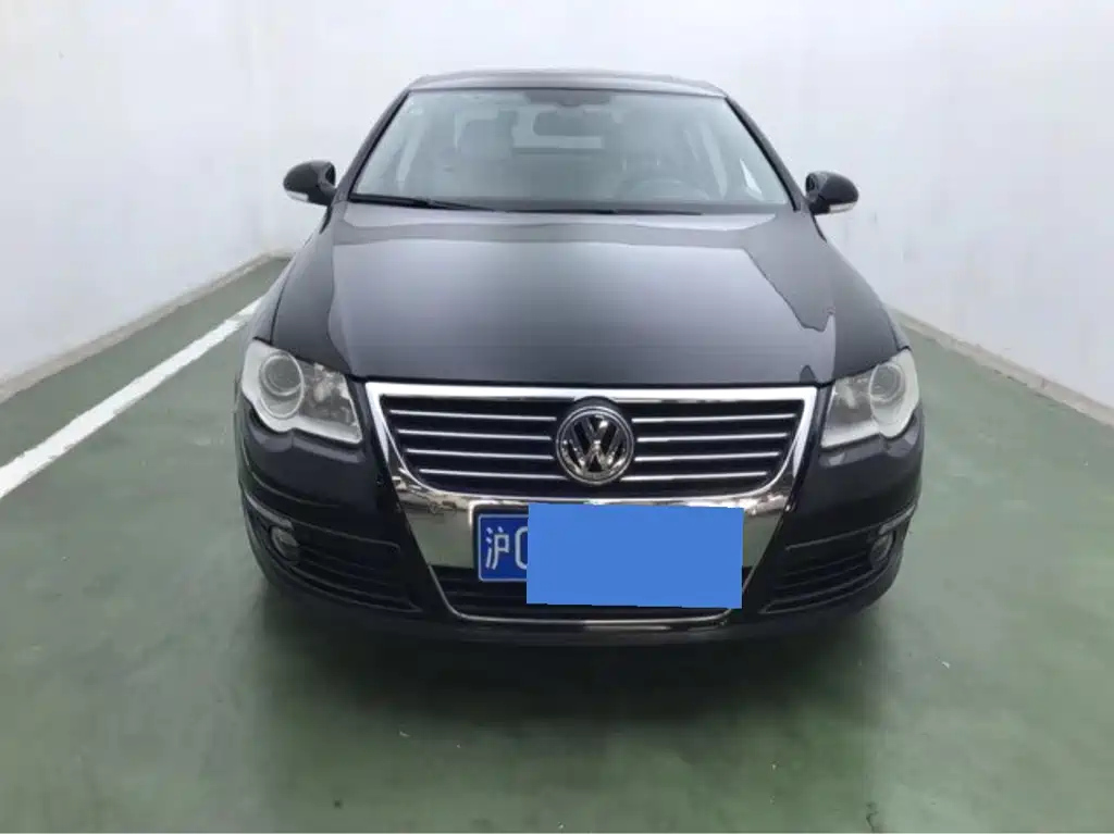 VOLKSWAGEN MAGOTAN 2009