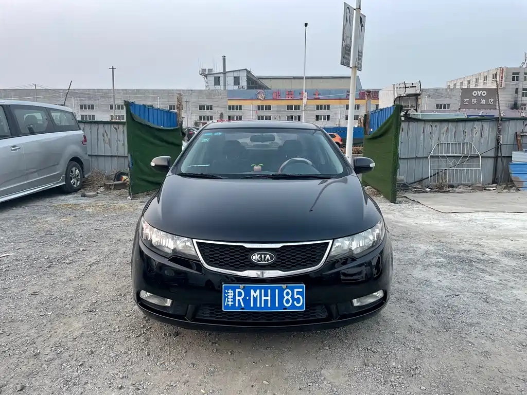 KIA FORTE 2010