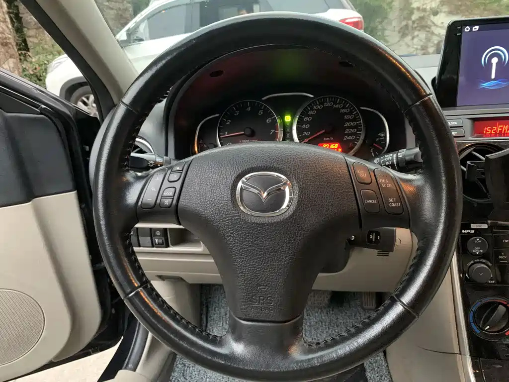MAZDA 6 2011