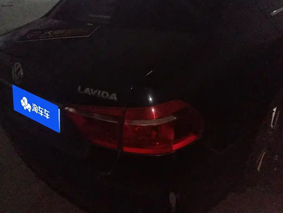 VOLKSWAGEN LAVIDA 2018