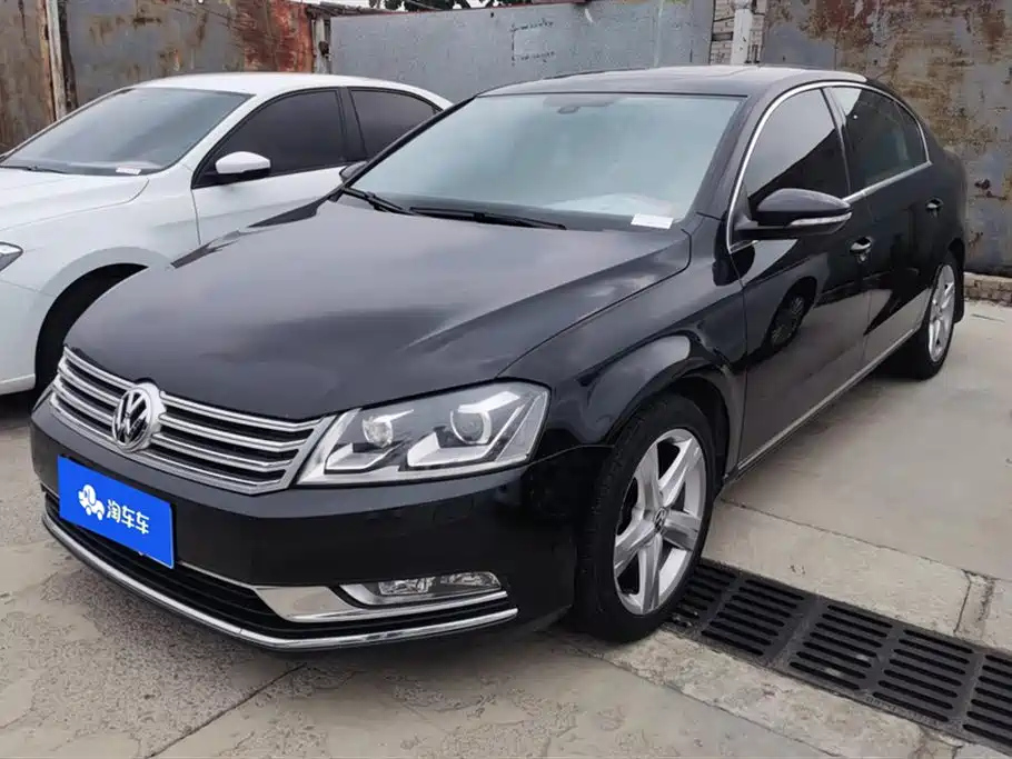 VOLKSWAGEN MAGOTAN 2016