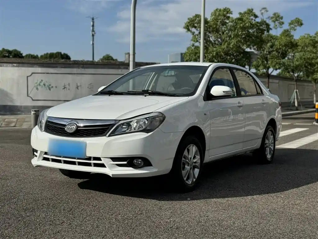 BYD F3