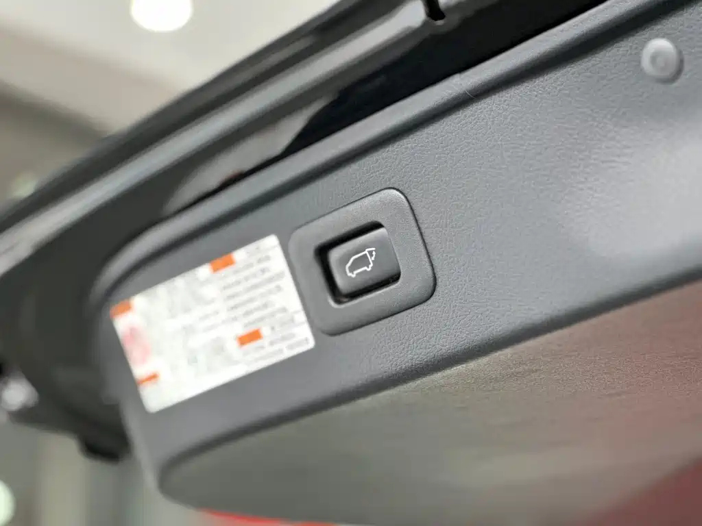 TOYOTA ALPHARD 2018
