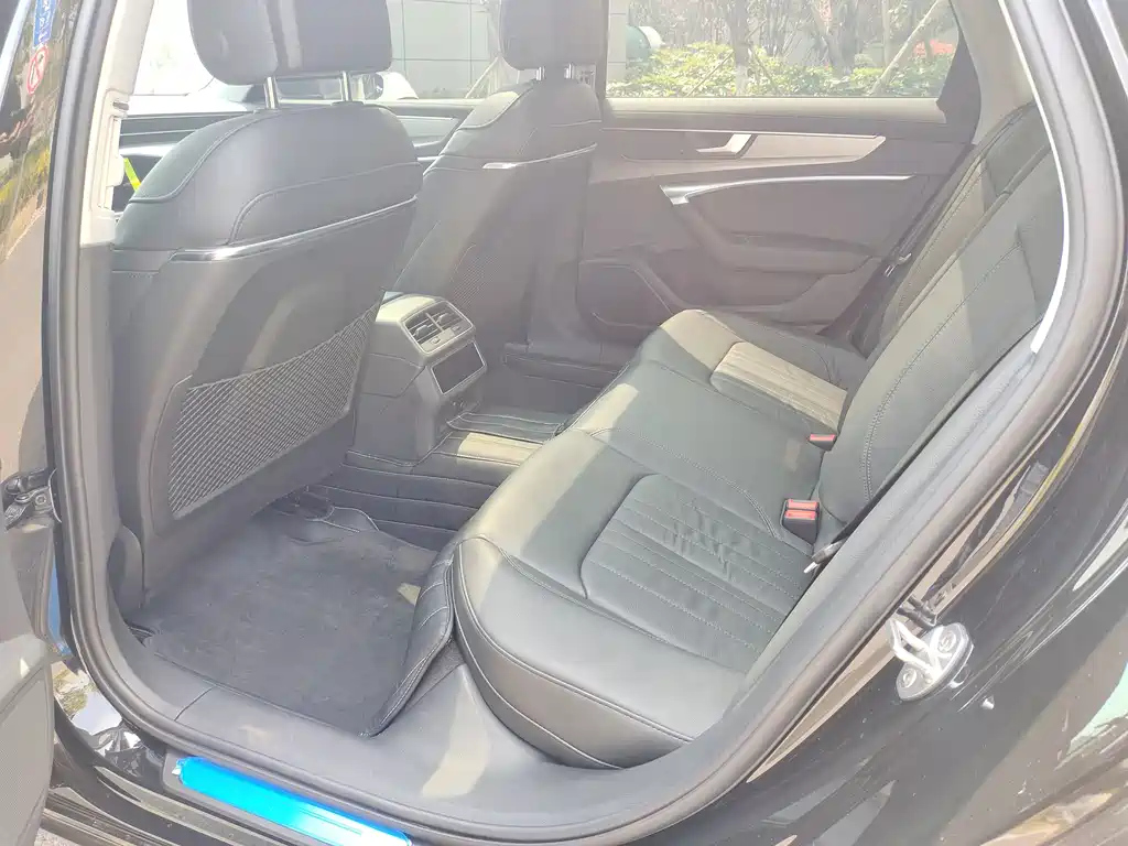 AUDI A6L 2022