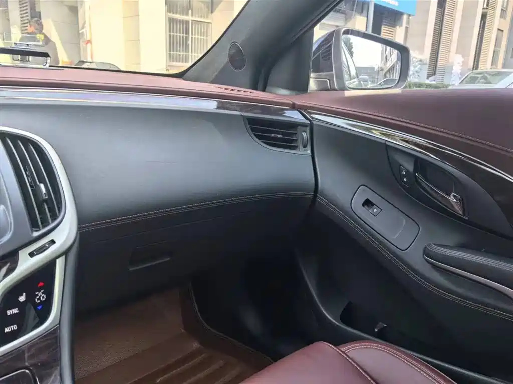 BUICK LACROSSE 2014