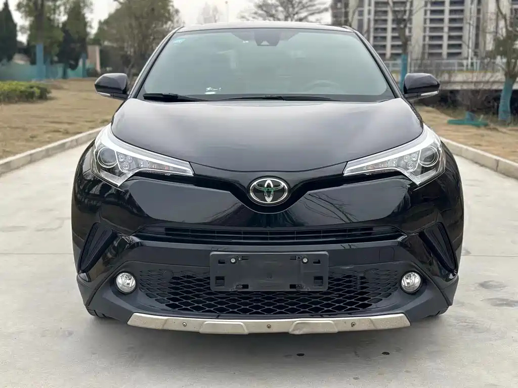 TOYOTA C-HR 2020