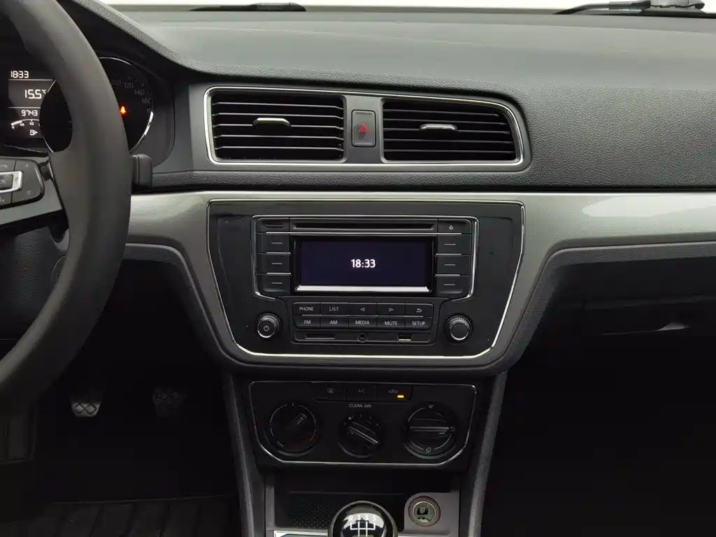 VOLKSWAGEN LAVIDA 2017