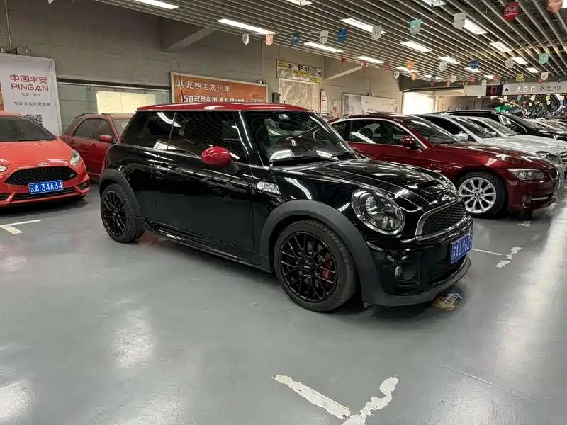 MINI JCW 2014