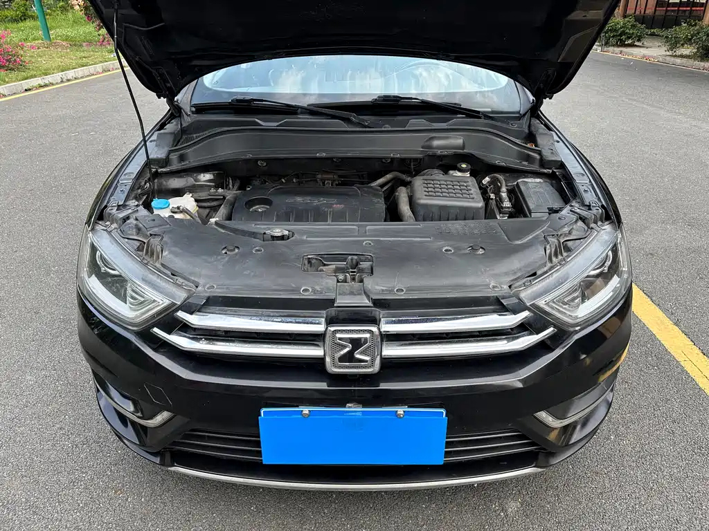 ZOTYE SR7 2016