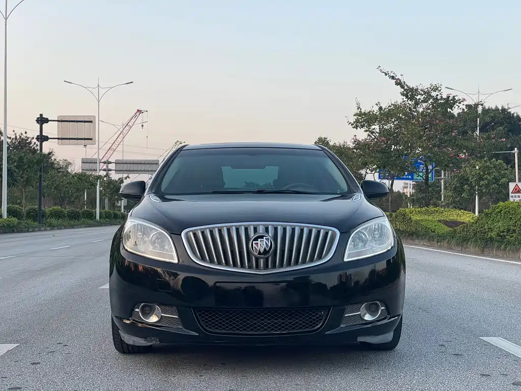 BUICK EXCELLE 2012