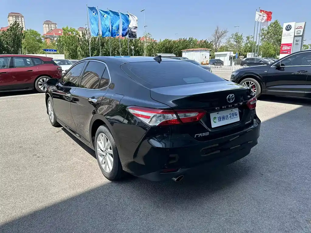 TOYOTA CAMRY 2022