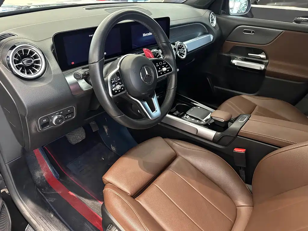 MERCEDES BENZ GLB 2022