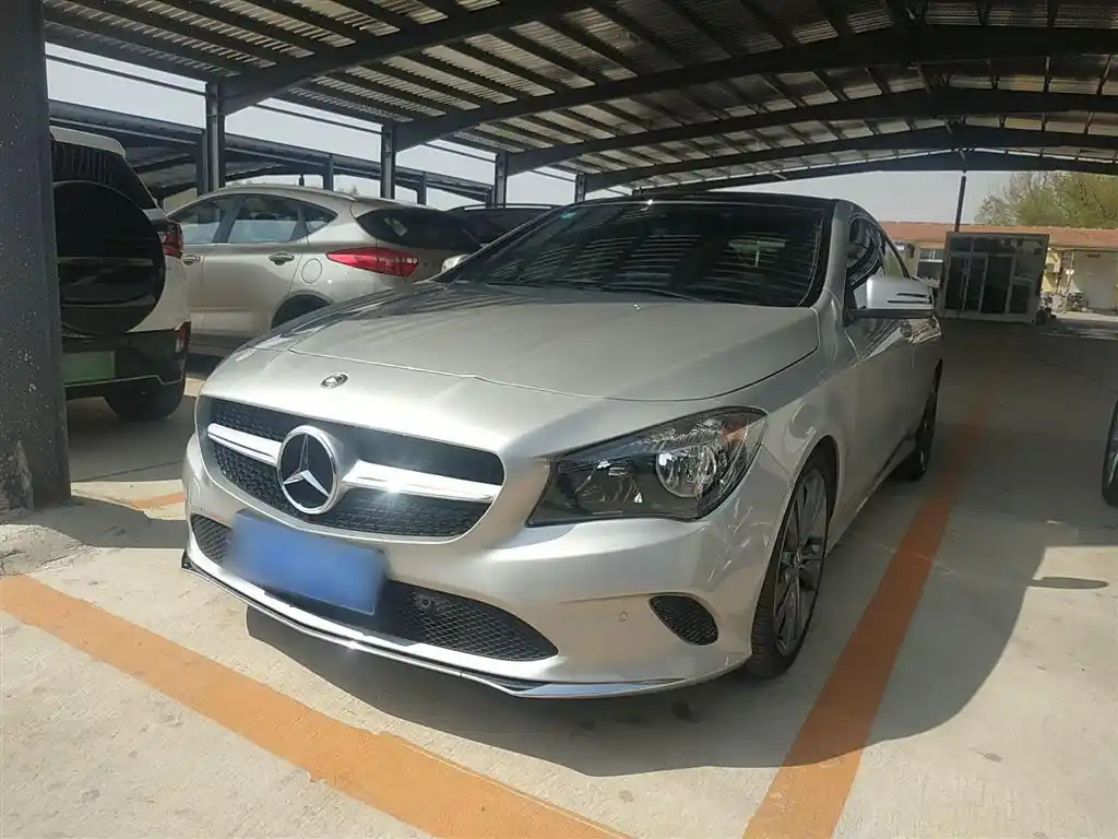 MERCEDES BENZ CLA 2018