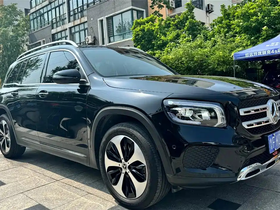MERCEDES BENZ GLB 2022