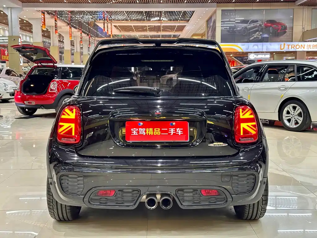MINI JCW 2020