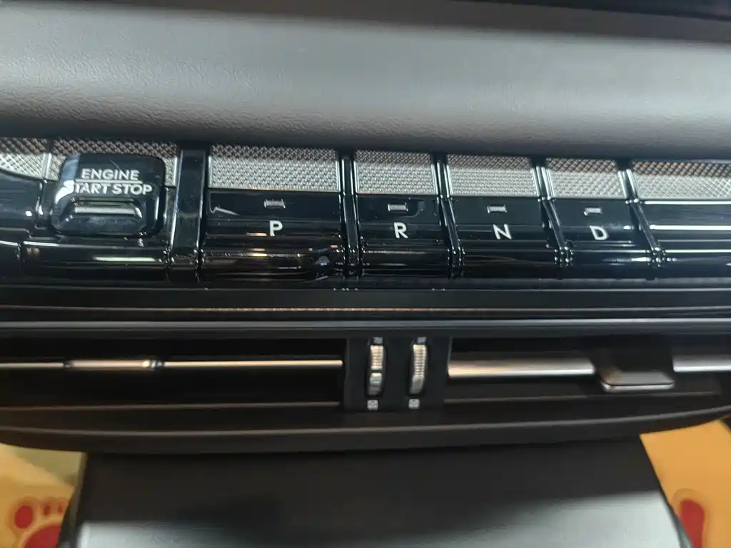 LINCOLN Z 2022