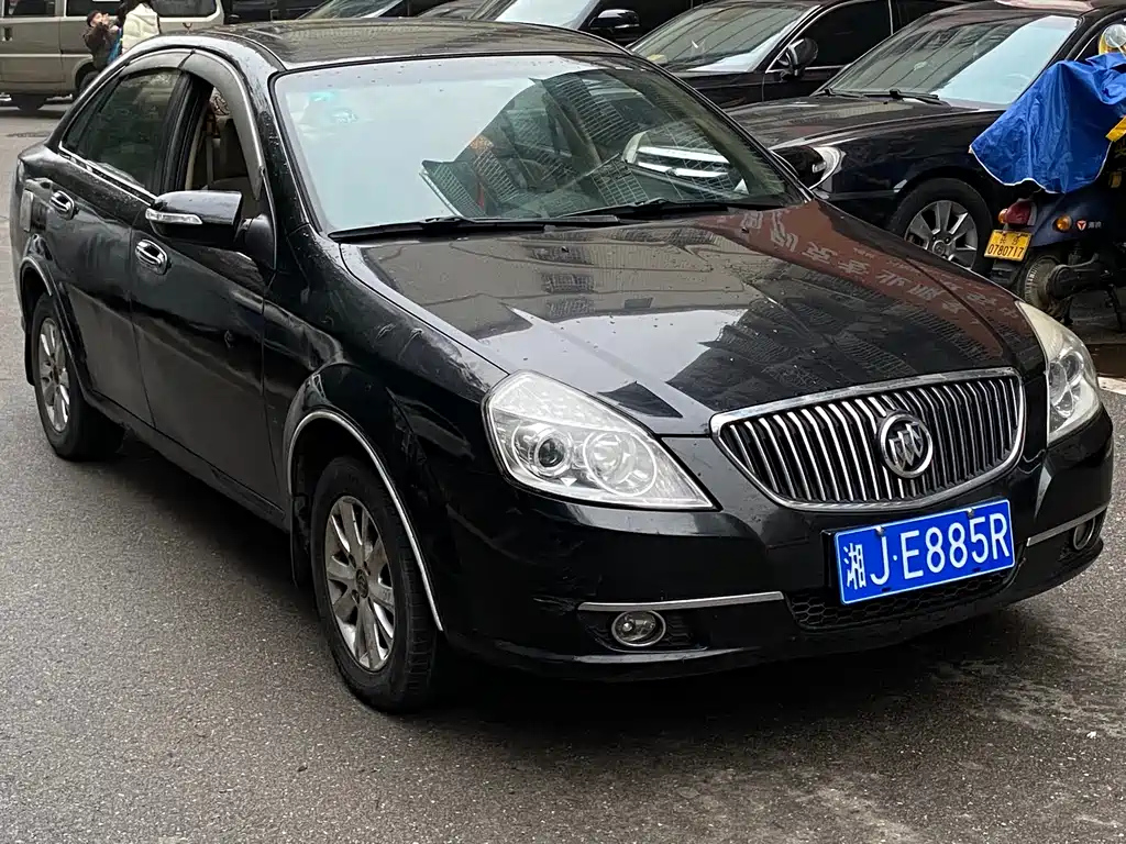 BUICK EXCELLE 2012