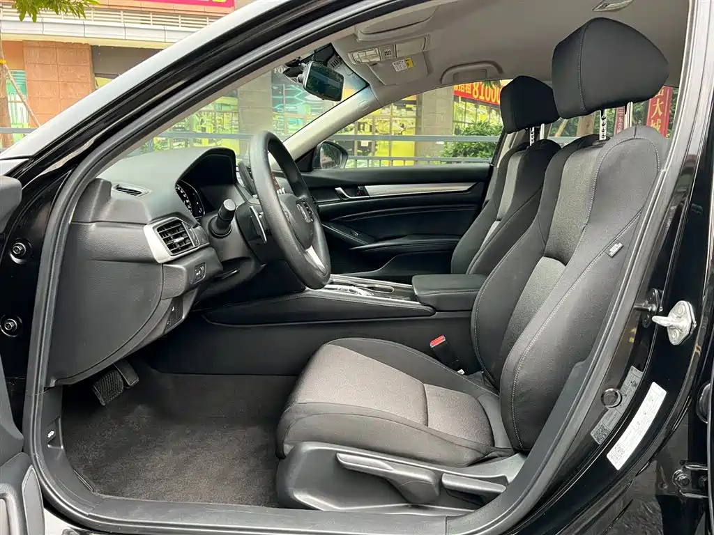 HONDA ACCORD 2019